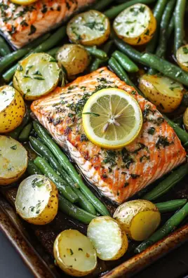 Einfaches Blechlachs Rezept mit grünen Bohnen und Kartoffeln